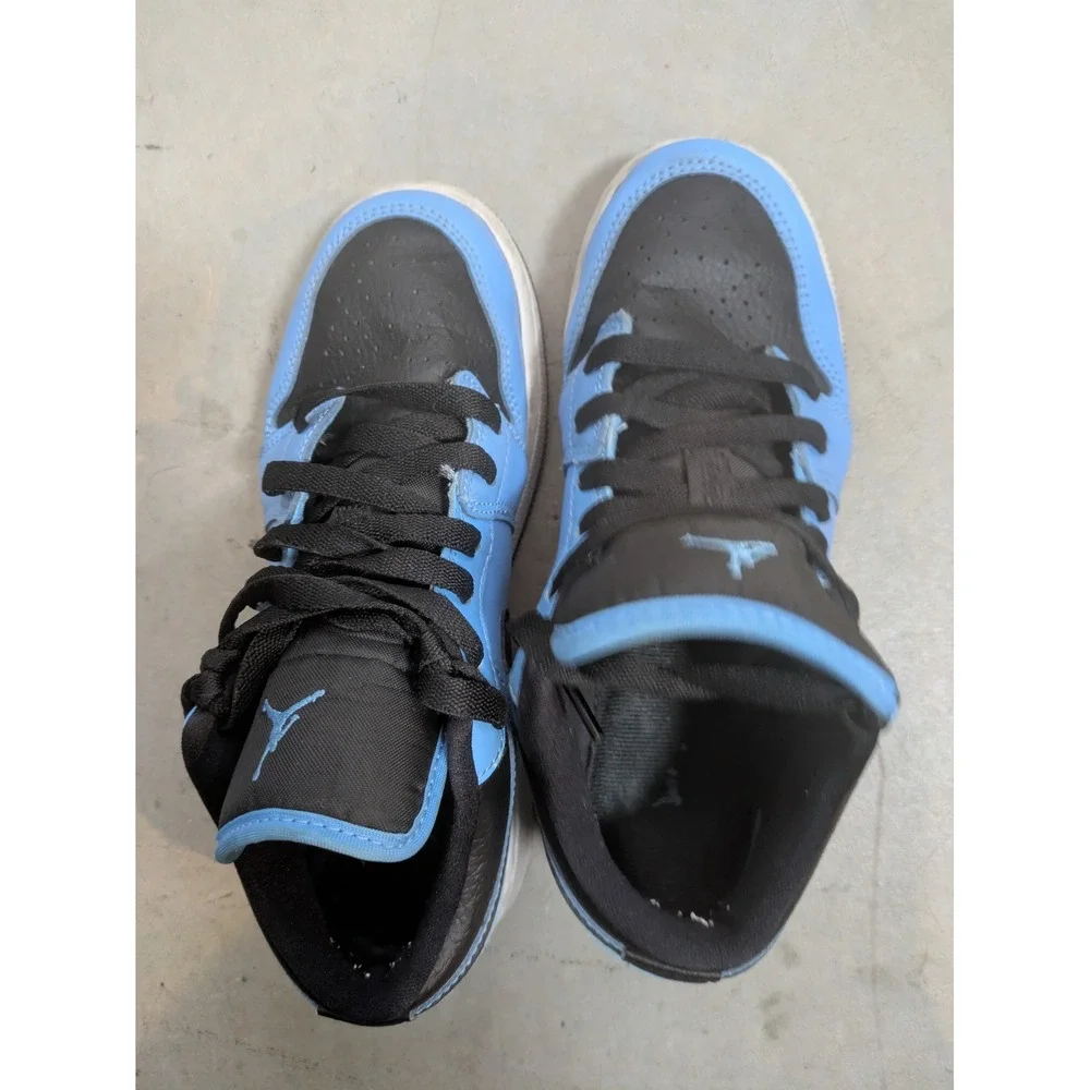 Jordan Air Jordan 1 Low Kid's 4.5Y Blue Black University Blue 553560-403